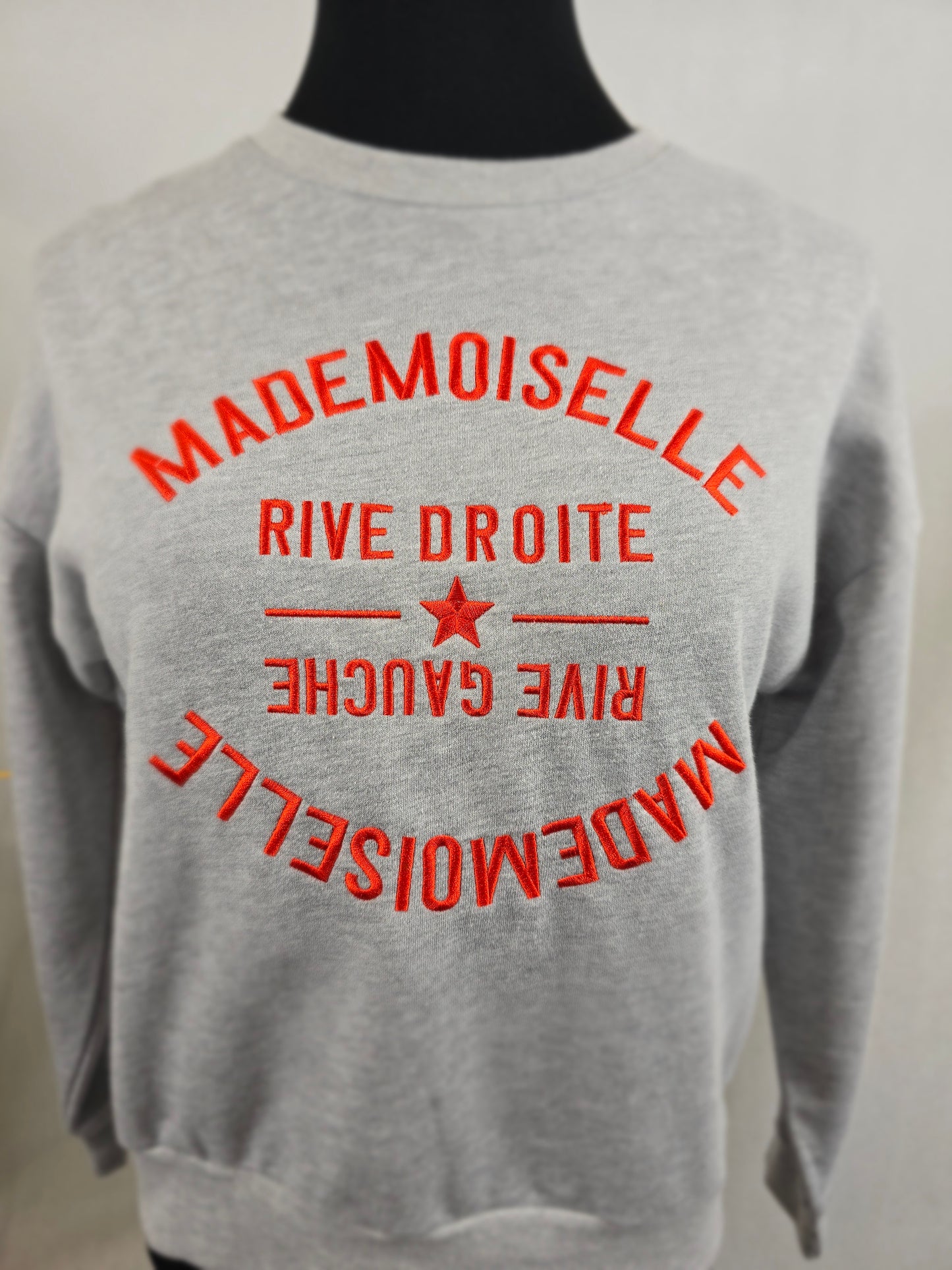 Pull "MADEMOISELLE"