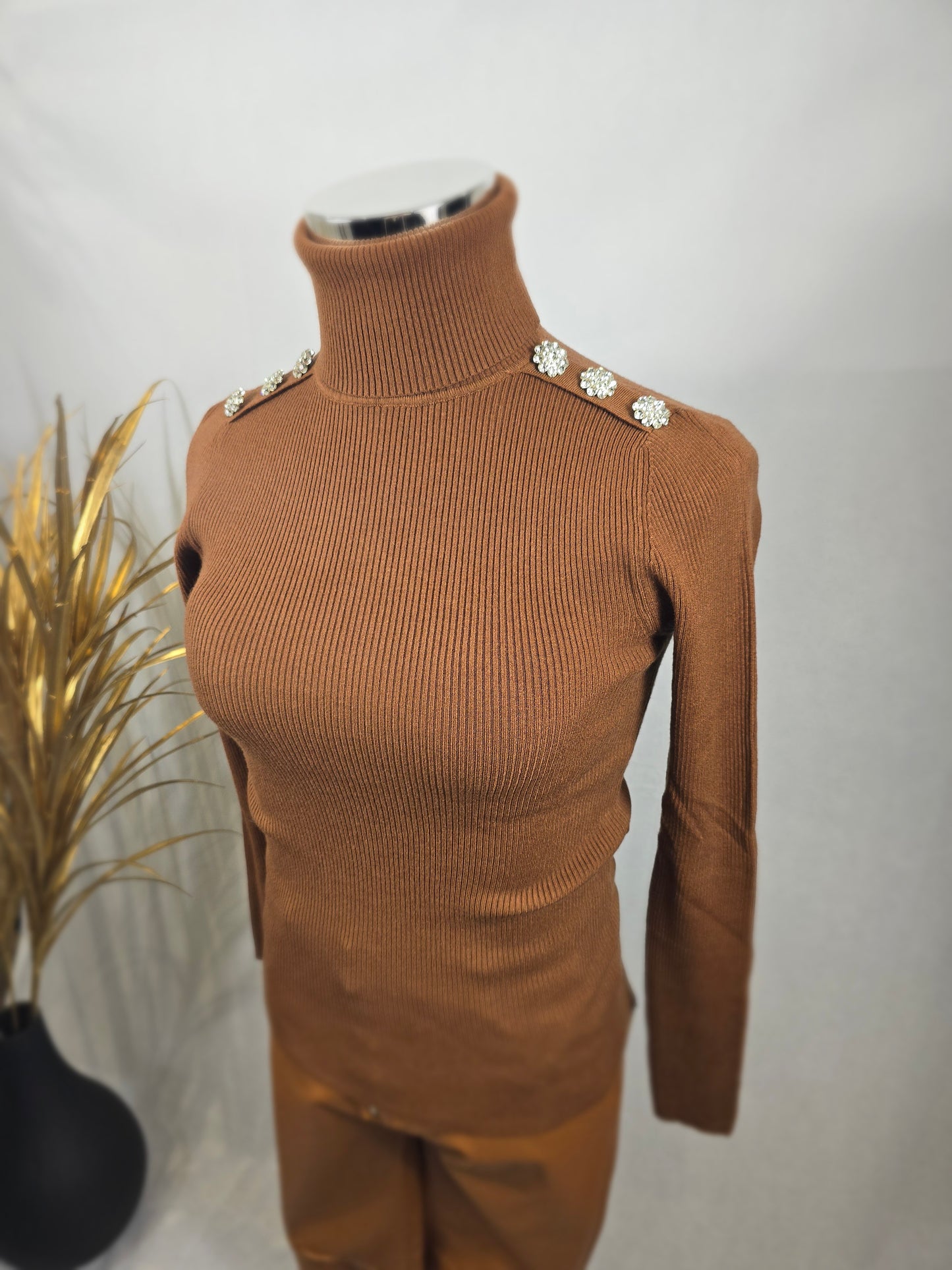 Pull col roulé