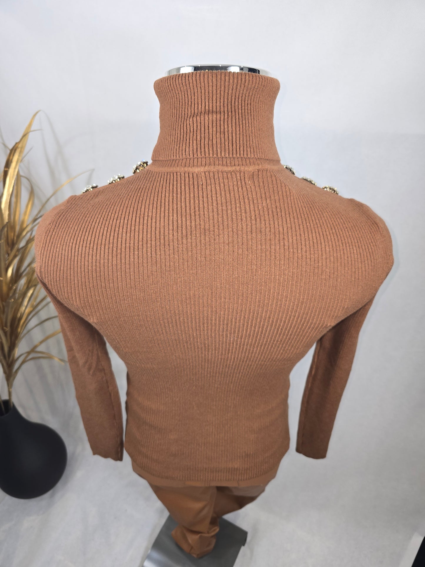 Pull col roulé