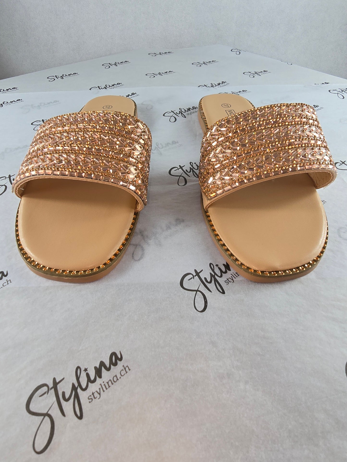 Mules GINA