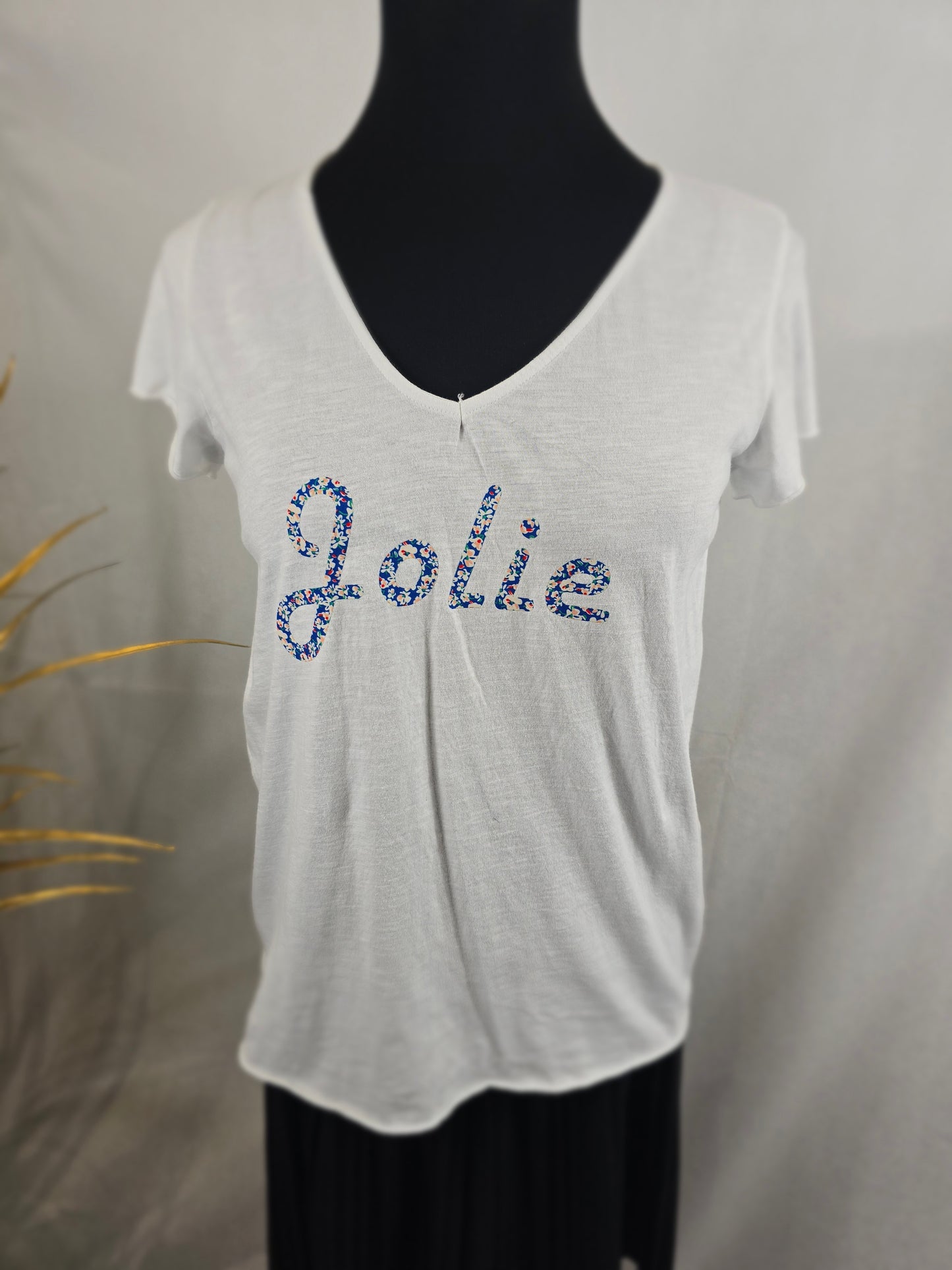 T-shirt blanc "JOLIE"