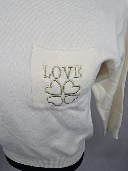Pull "LOVE"