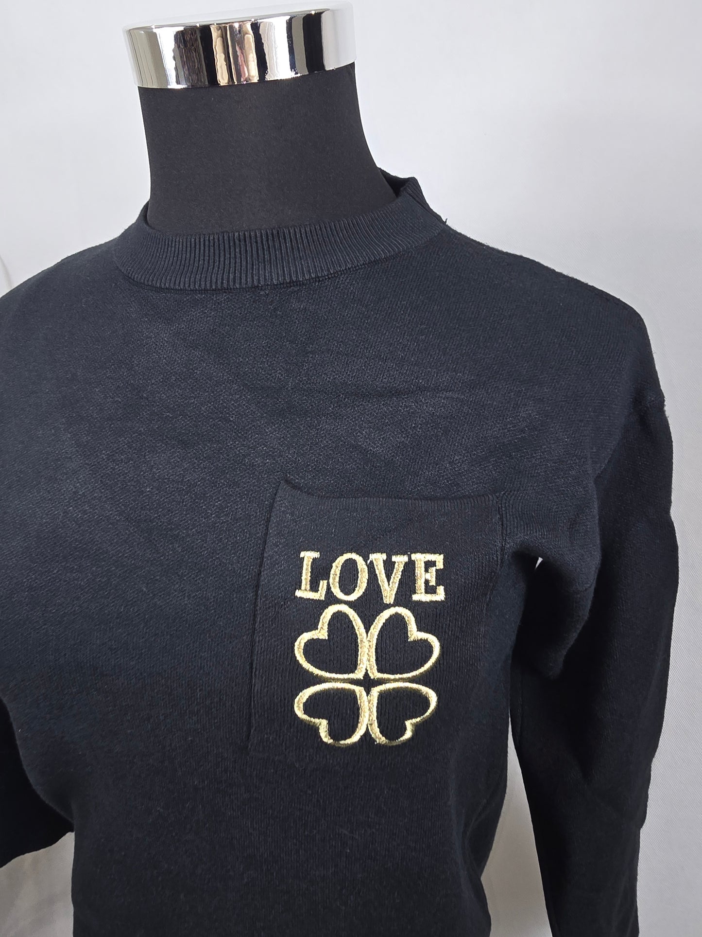 Pull "LOVE"