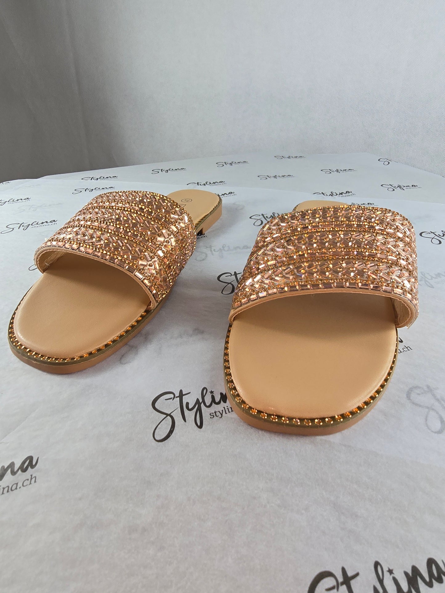 Mules GINA