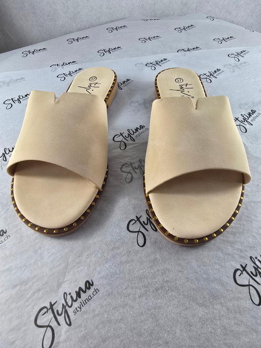 Mules CARLA