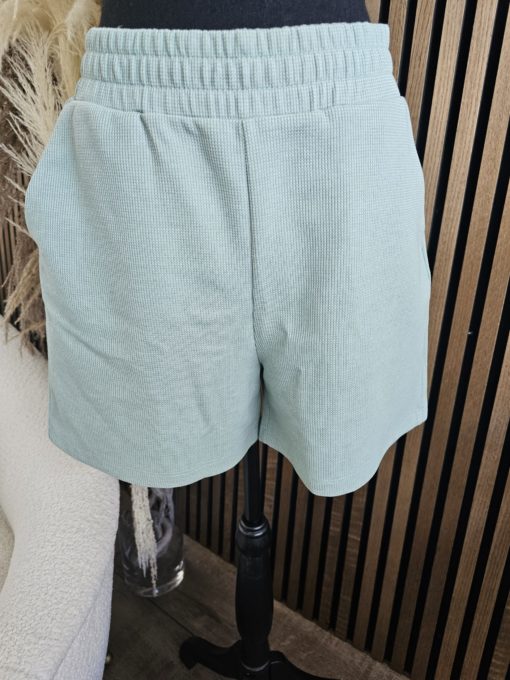 SHORT TAILLE ÉLASTIQUE VERT PASTEL