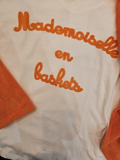 T-SHIRT *MADEMOISELLE EN BASKETS* TU - Image 2